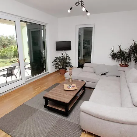 Delta Apartmán Trogir